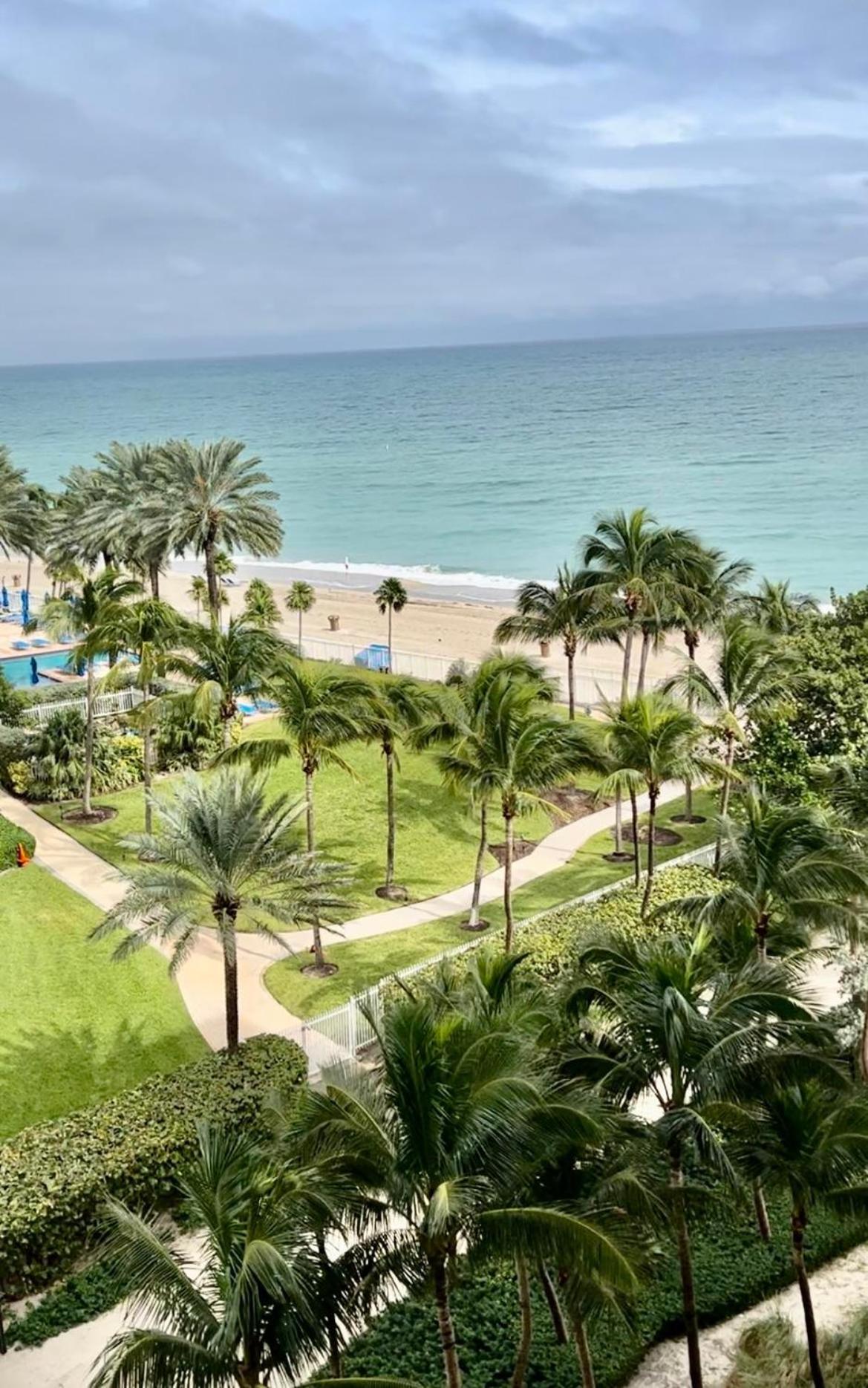 Aparthotel Beach Escape Private Studio à Sunny Isles Beach Extérieur photo